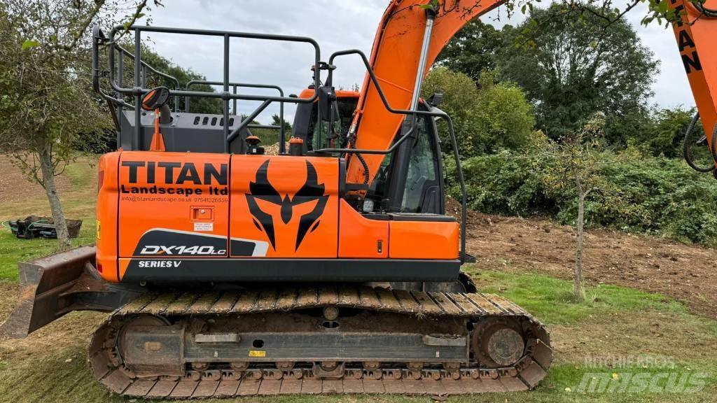 Doosan DX140LC-5 Escavatori cingolati