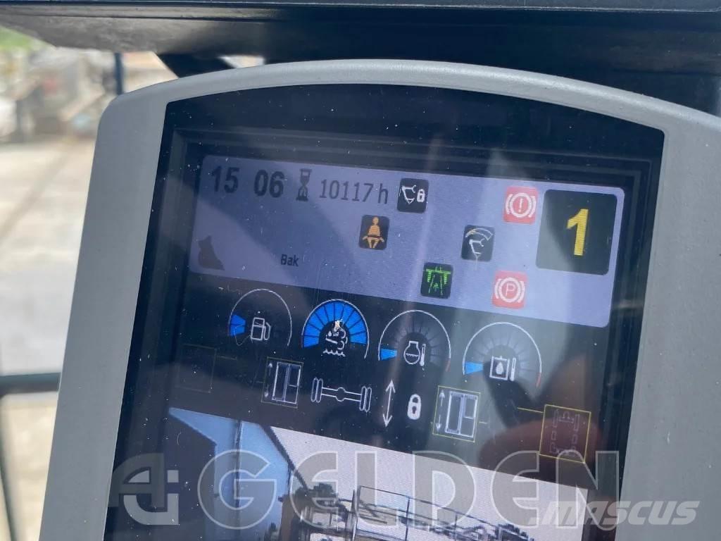 CAT MH3022 Movimentazione rifiuti