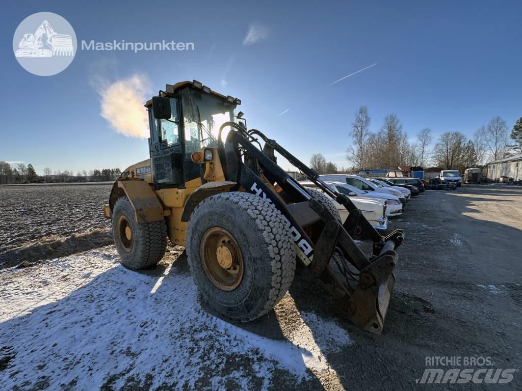 Hyundai HL 730 TM-7 Pale gommate
