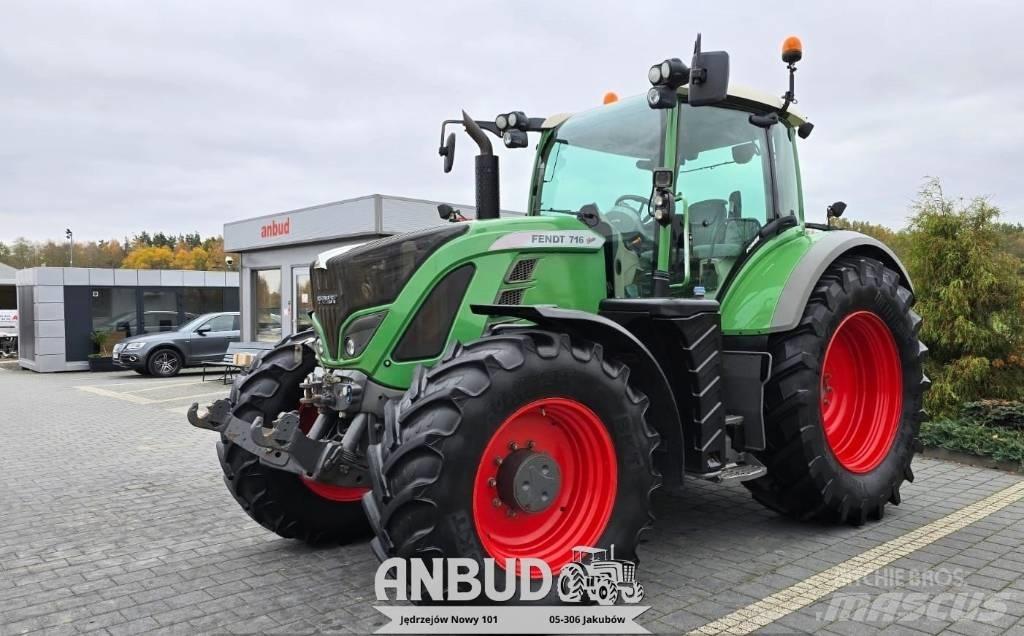 Fendt 716 Vario S4 Trattori