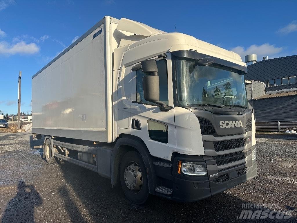 Scania P250 Camion cassonati