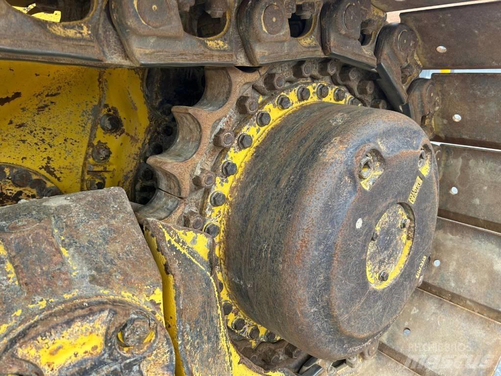 Komatsu D 65 WX-18 Dozer cingolati