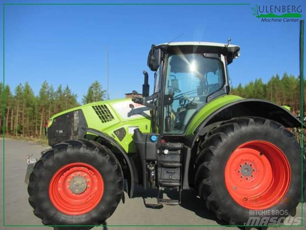 CLAAS Axion 810 Trattori