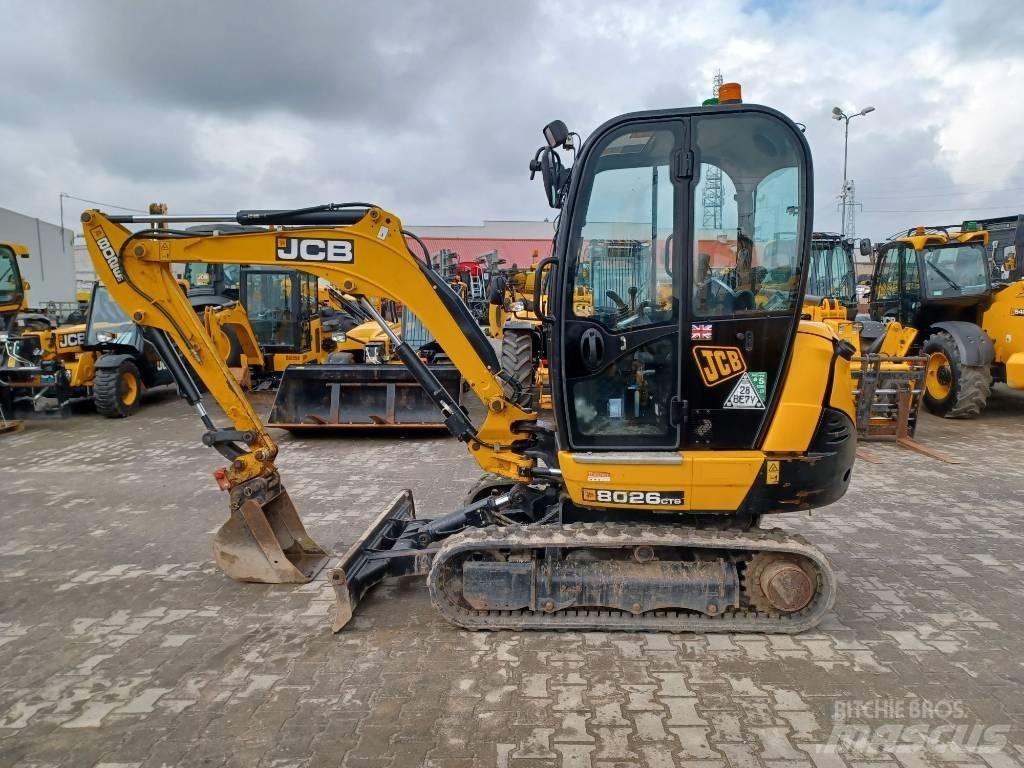 JCB 8026 CTS Miniescavatori