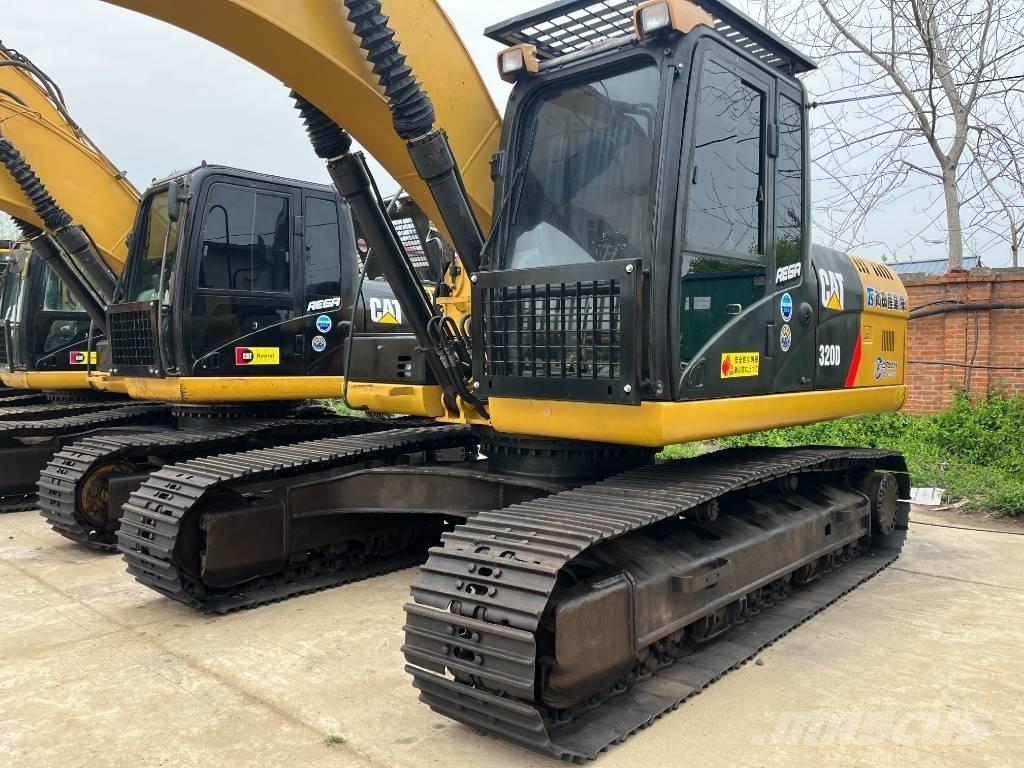 CAT 320 D Escavatori cingolati