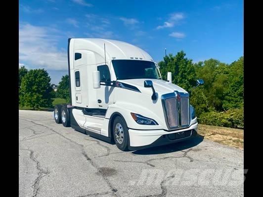 Kenworth T 680 Motrici e Trattori Stradali