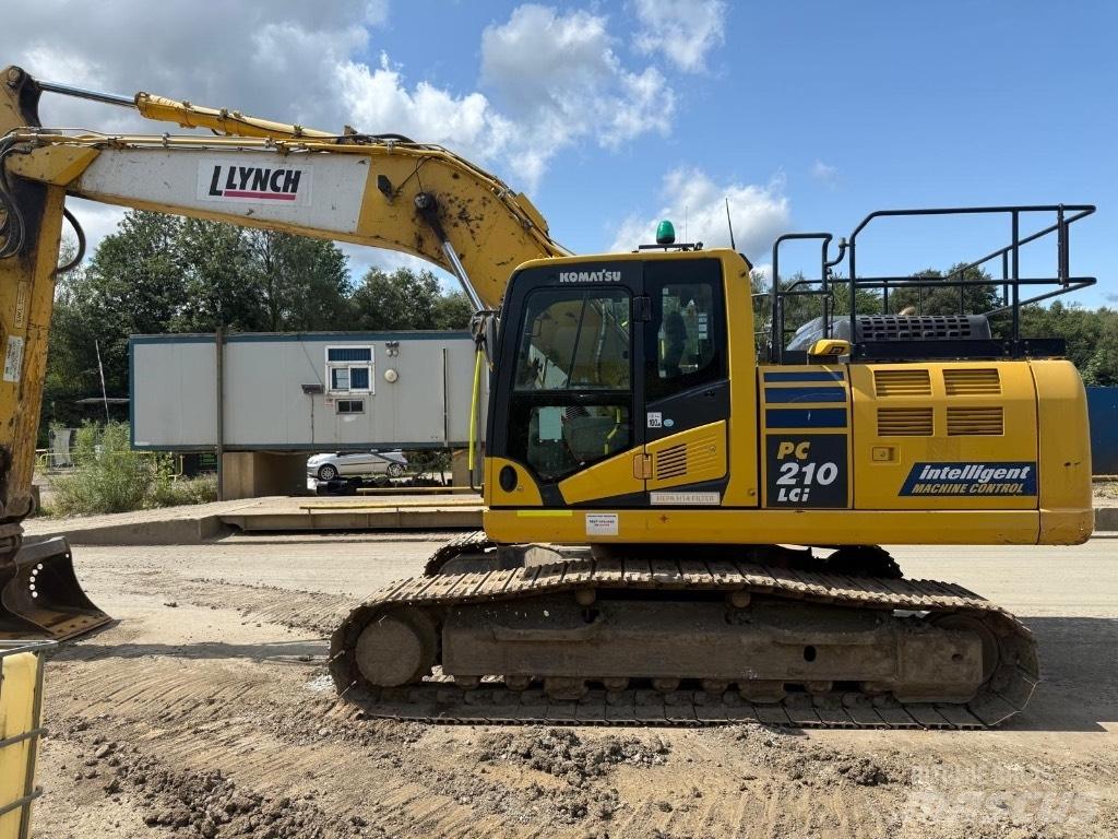 Komatsu PC 210 LCi Escavatori cingolati