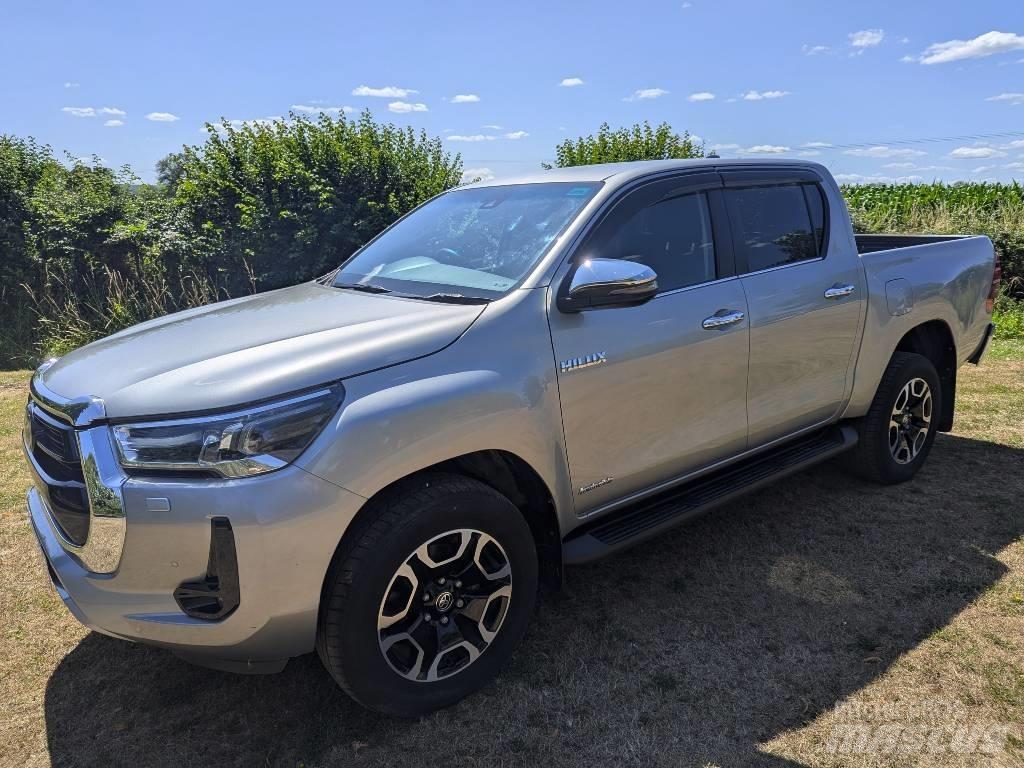 Toyota Hilux Pick up/Fiancata ribaltabile