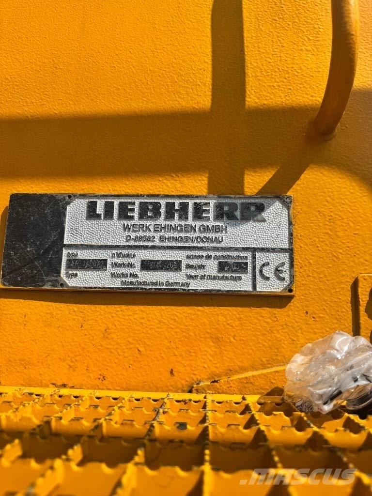 Liebherr LR 1400-2 Gru cingolate