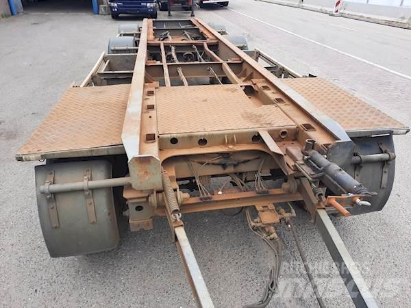 Floor FLA-3-101 Semirimorchi portacontainer