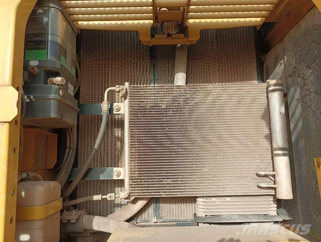 Komatsu PC 210 LC-8 Escavatori cingolati