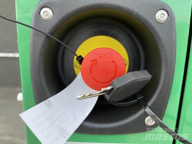 CAT DE 65 E 3 Generatori diesel