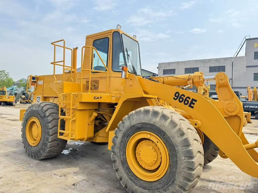 CAT 950E Pale gommate