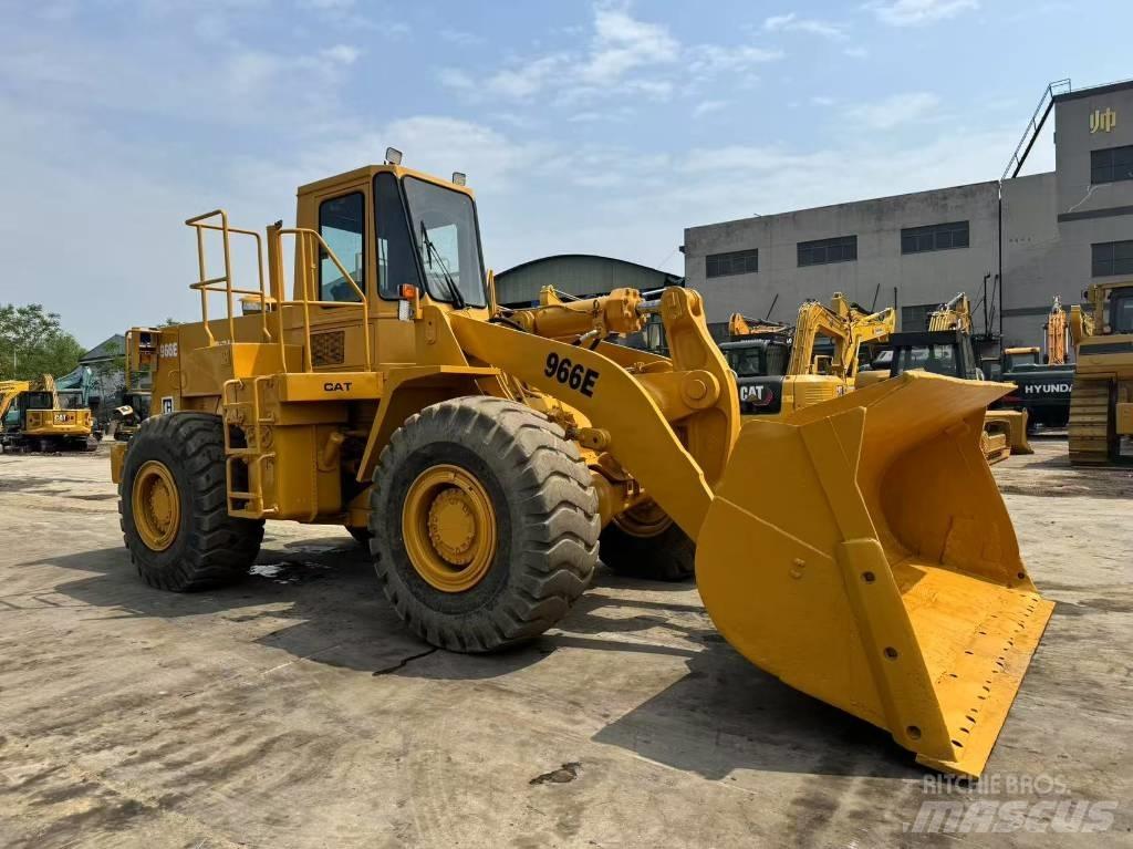 CAT 950E Pale gommate