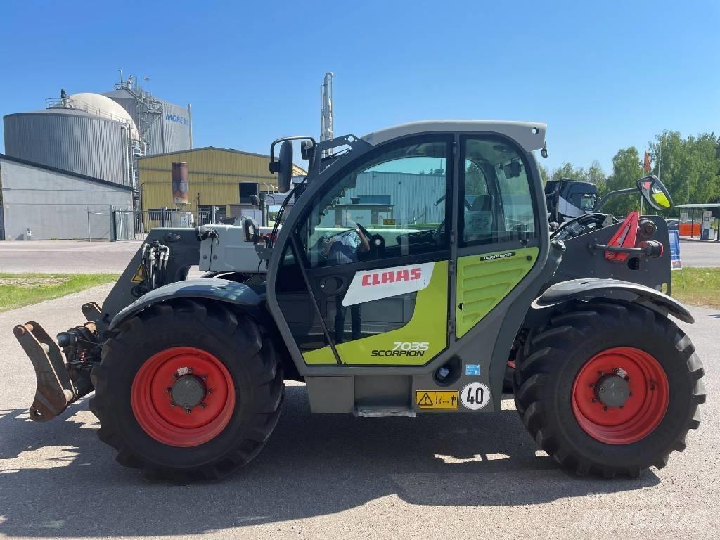 CLAAS 7035 Sollevatori telescopici