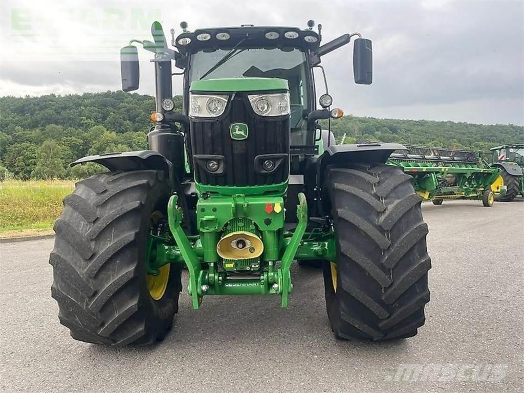 John Deere 6215r Trattori