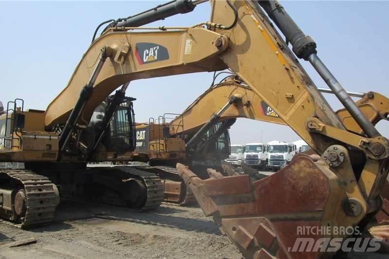 CAT 385C Miniescavatori