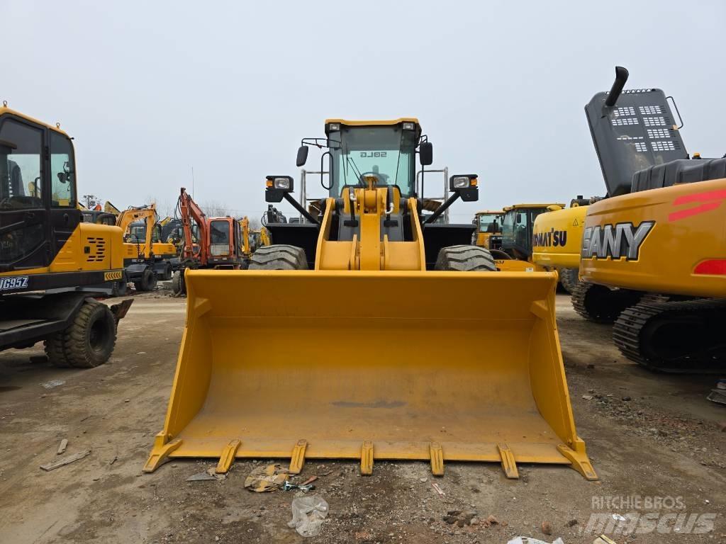 SDLG LG 956 L Pale gommate