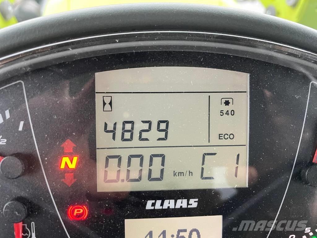 CLAAS Arion 440 CIS Trattori