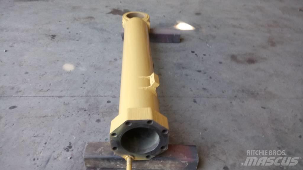 CAT 245 Componenti idrauliche