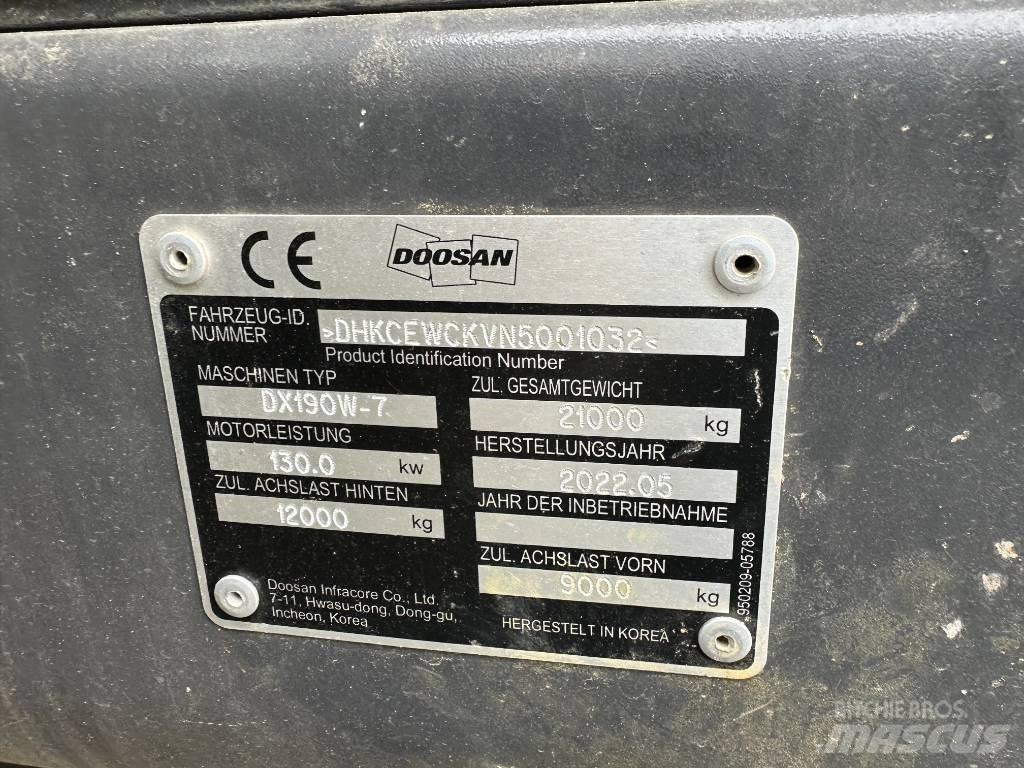 Doosan DX 190 W-7 Escavatori gommati