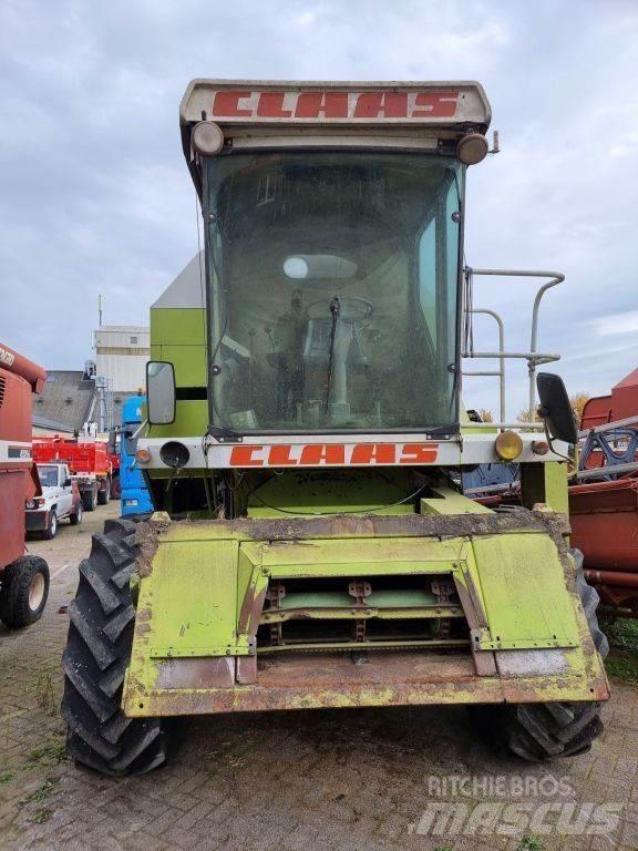 CLAAS 68s Mietitrebbiatrici