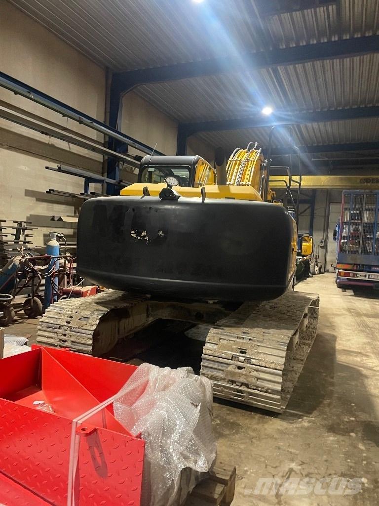 JCB js 190 Escavatori cingolati