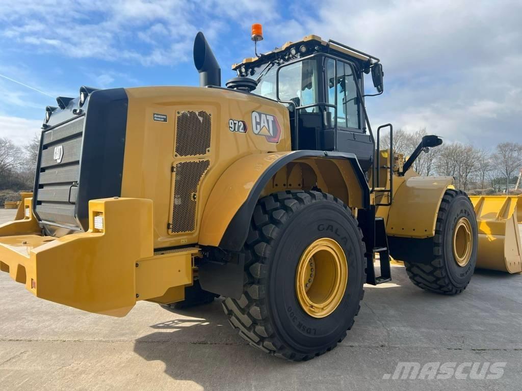 CAT 972 Pale gommate