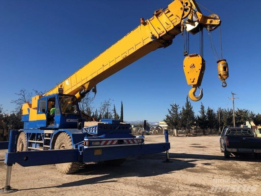 Kobelco RK 450 Gru per terreni difficili