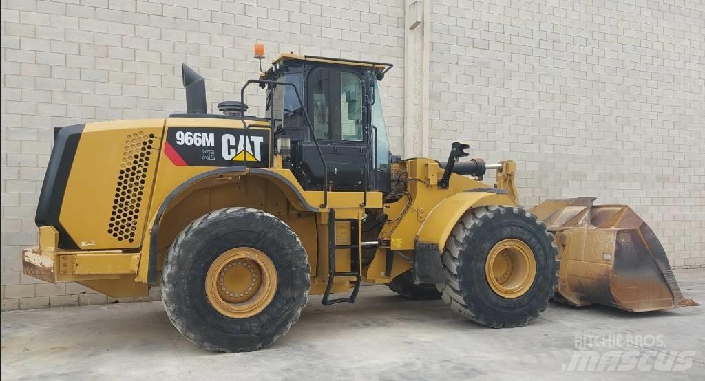 CAT 966MXE Pale gommate