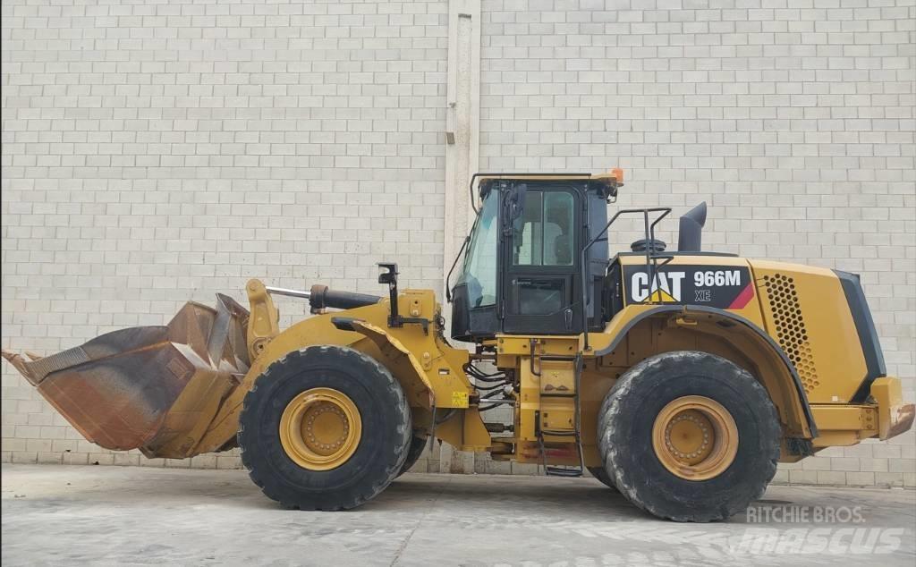 CAT 966MXE Pale gommate