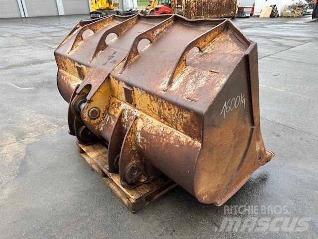 Liebherr LR 632 Benne