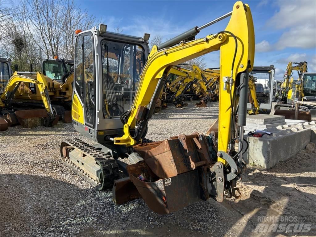 Wacker Neuson ET24 Miniescavatori