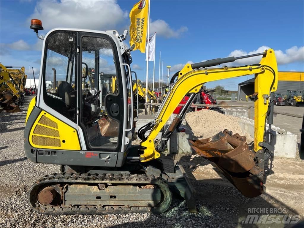 Wacker Neuson ET24 Miniescavatori