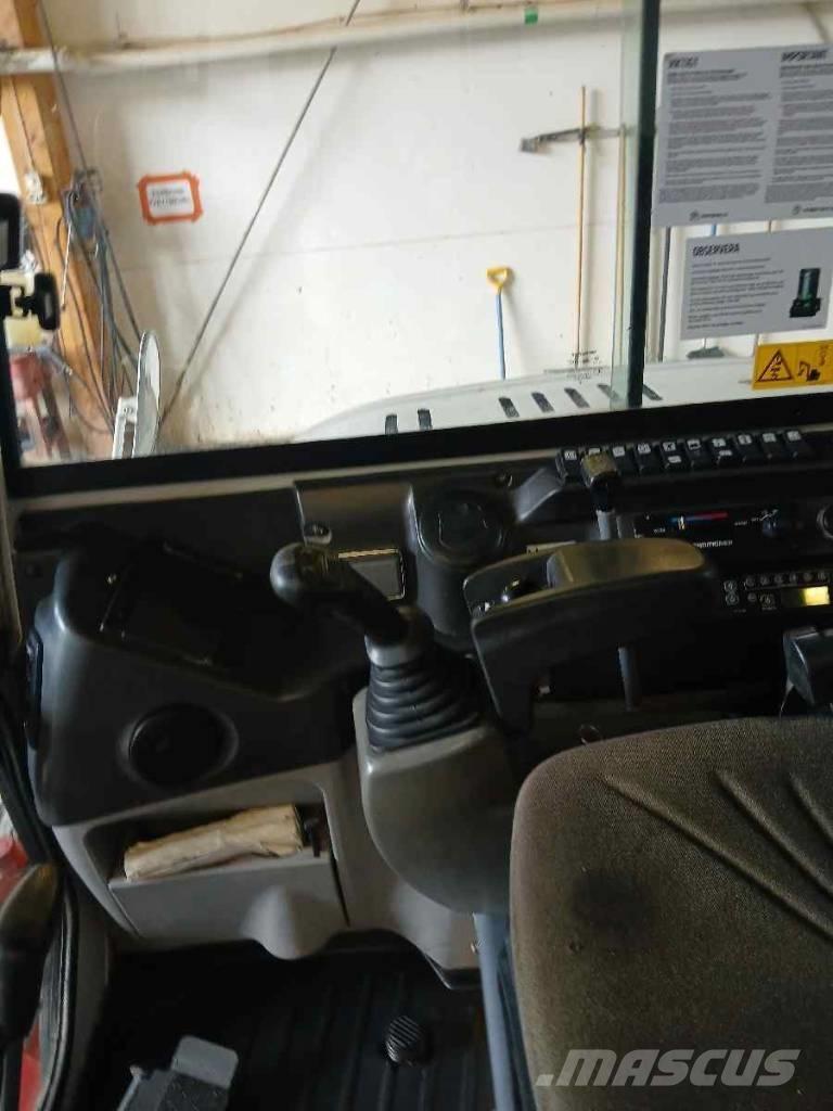 Takeuchi TB 260 Miniescavatori