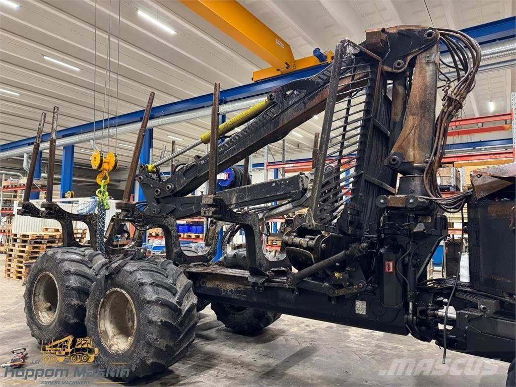 Komatsu 845 Forwarder