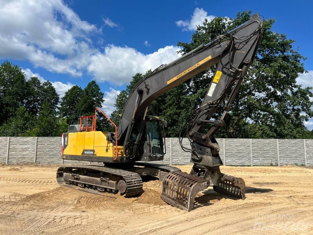 Volvo EC 220 DL Escavatori cingolati