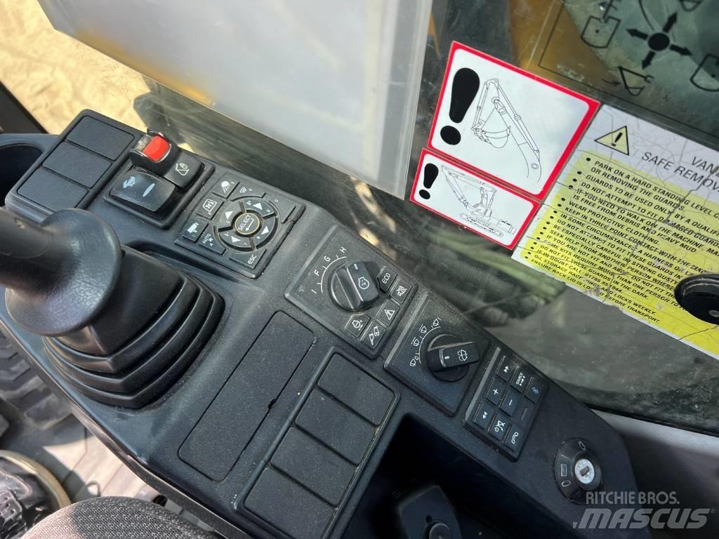 Volvo EC 220 DL Escavatori cingolati