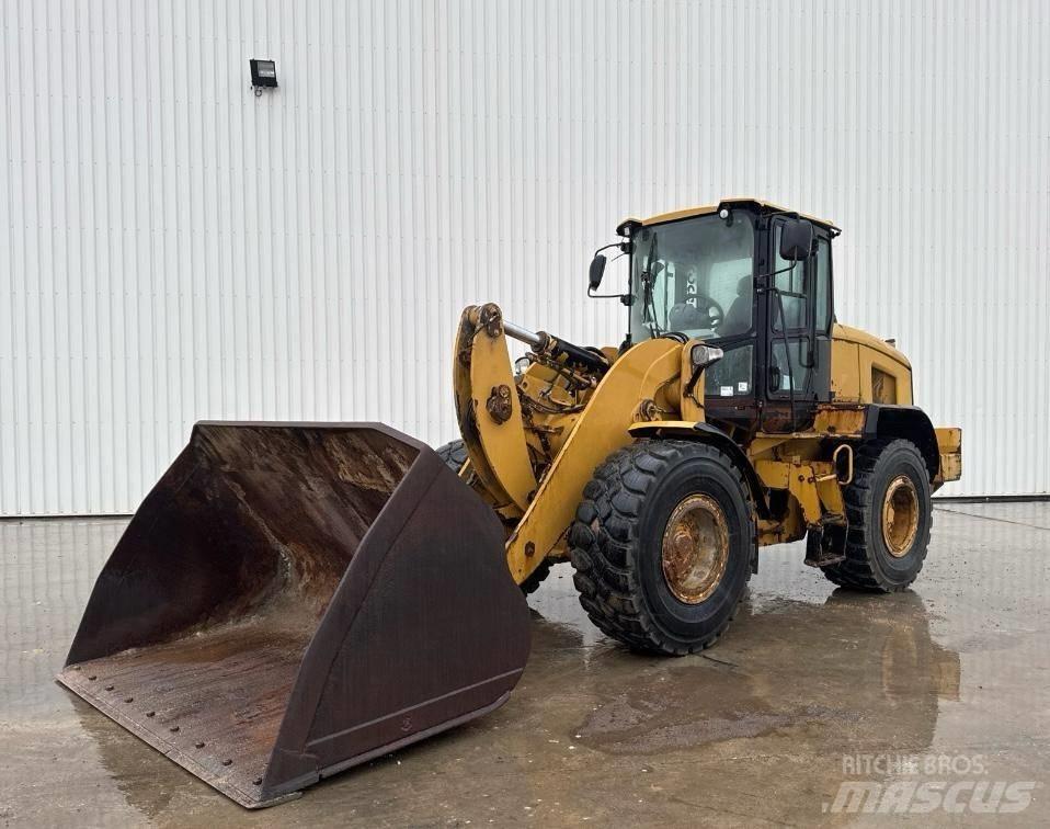 CAT 938 K Pale gommate