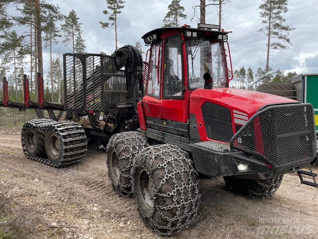 Komatsu 895 Forwarder