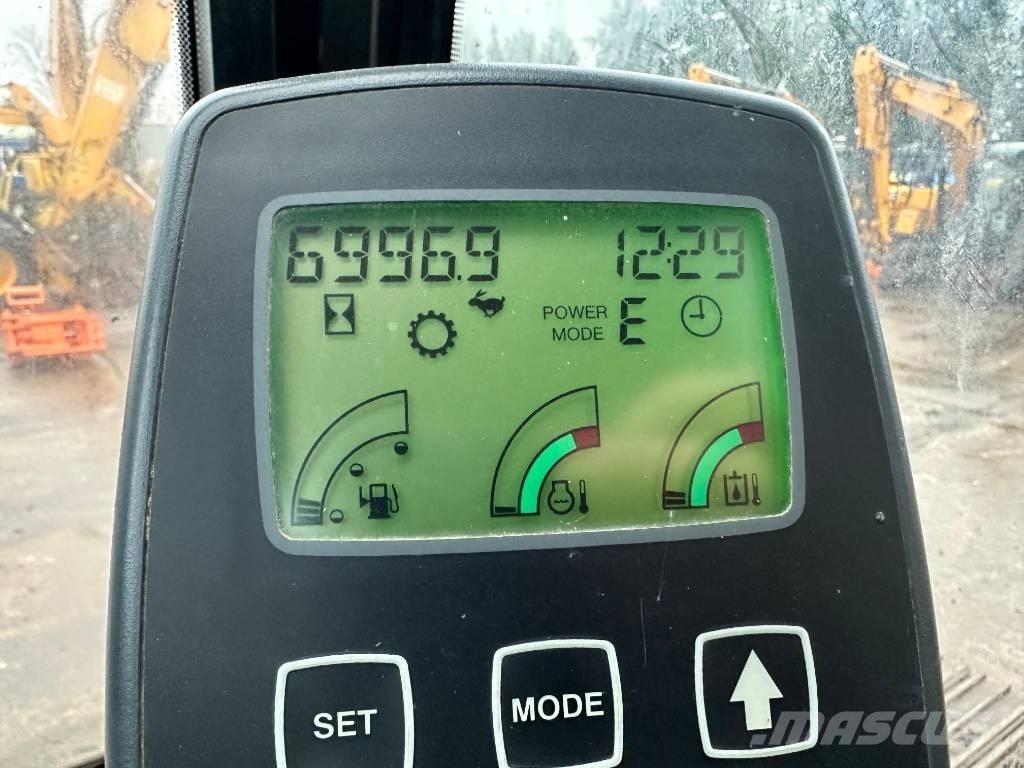 JCB JZ 255 LC Escavatori cingolati