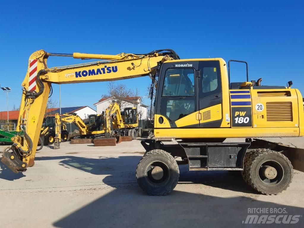 Komatsu PW180-11 Escavatori gommati