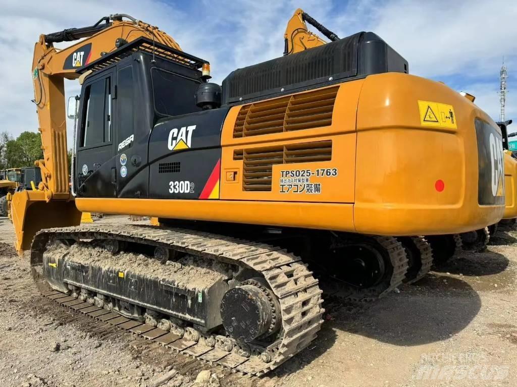 CAT 330 D2 Escavatori medi 7t - 12t