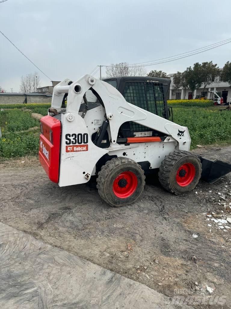Bobcat S 330 Mini Pale Gommate
