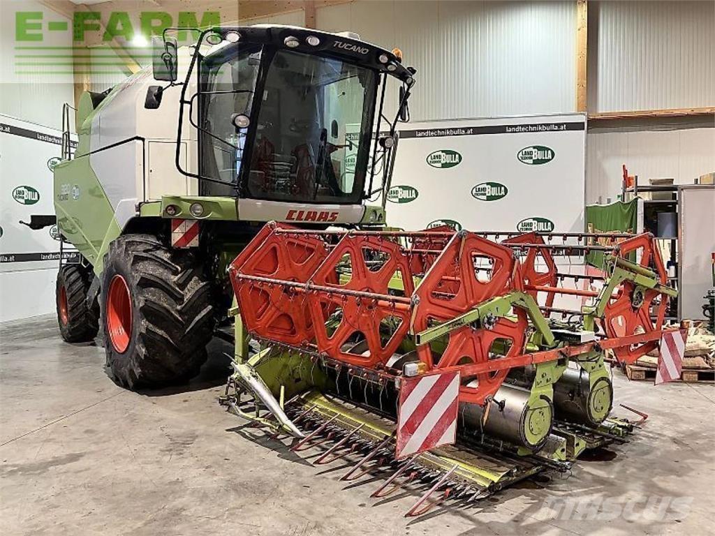 CLAAS tucano 320 Mietitrebbiatrici