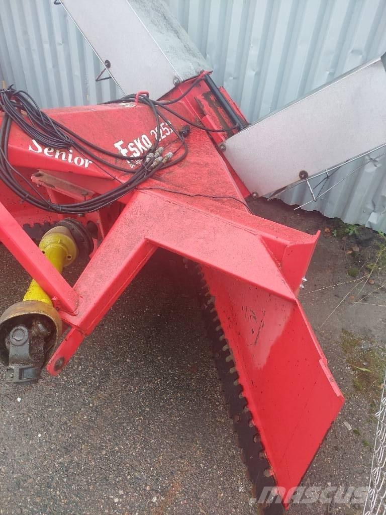 Esko 2252 H Spazzaneve