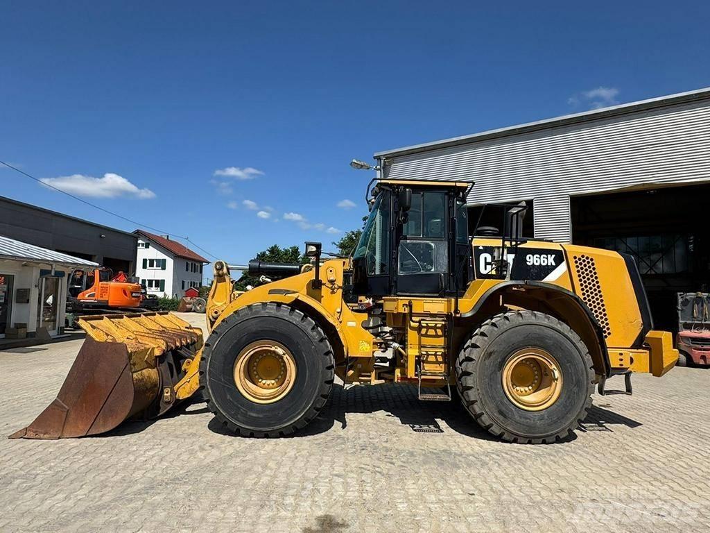 CAT 966 K Pale gommate