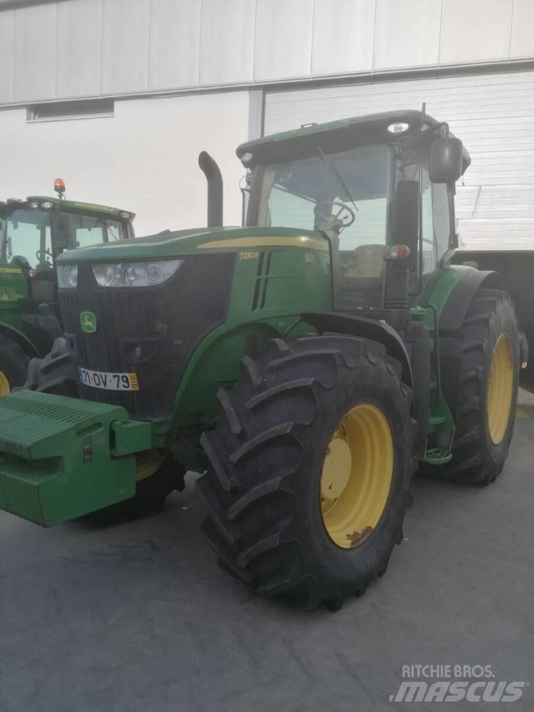 John Deere 7230 R Trattori