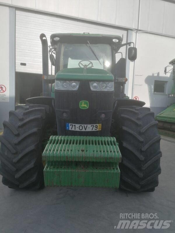 John Deere 7230 R Trattori