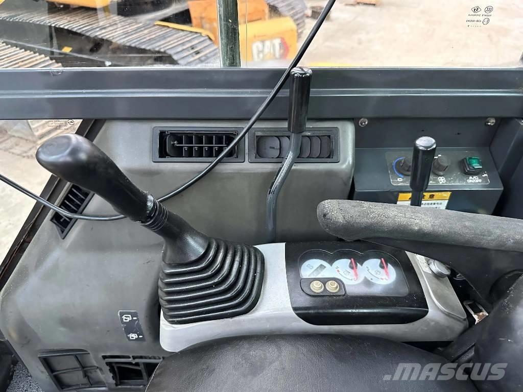 Komatsu PC55MR Miniescavatori